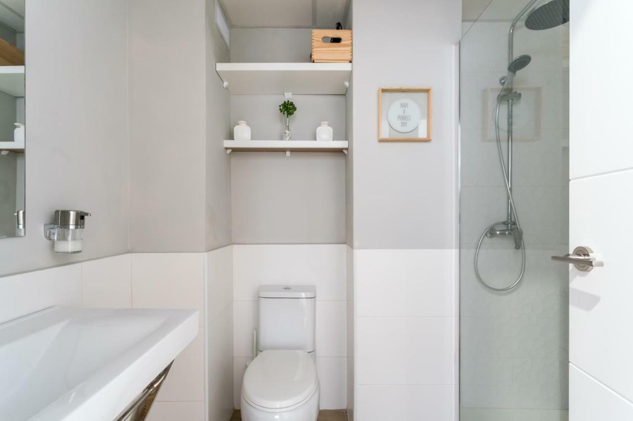 Triana 3 Bedrooms & 2 Bath Parking Included Севиля Екстериор снимка